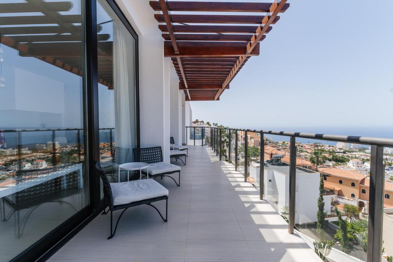 Sunset White Villa - Ocean View, Jakuzzi, Heated Pool, Air-Conditioning, Grill Playa de las Américas Exterior foto