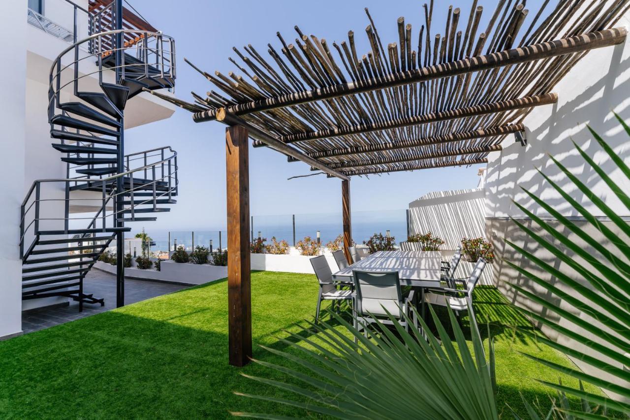 Sunset White Villa - Ocean View, Jakuzzi, Heated Pool, Air-Conditioning, Grill Playa de las Américas Exterior foto